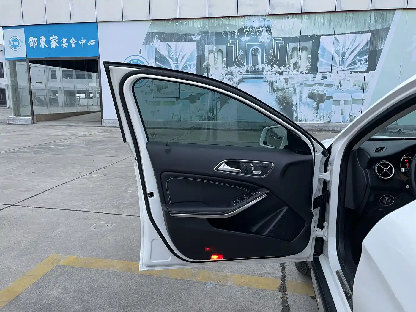 Mercedes-Benz GLA 2019 GLA 200 Dynamic фото 11