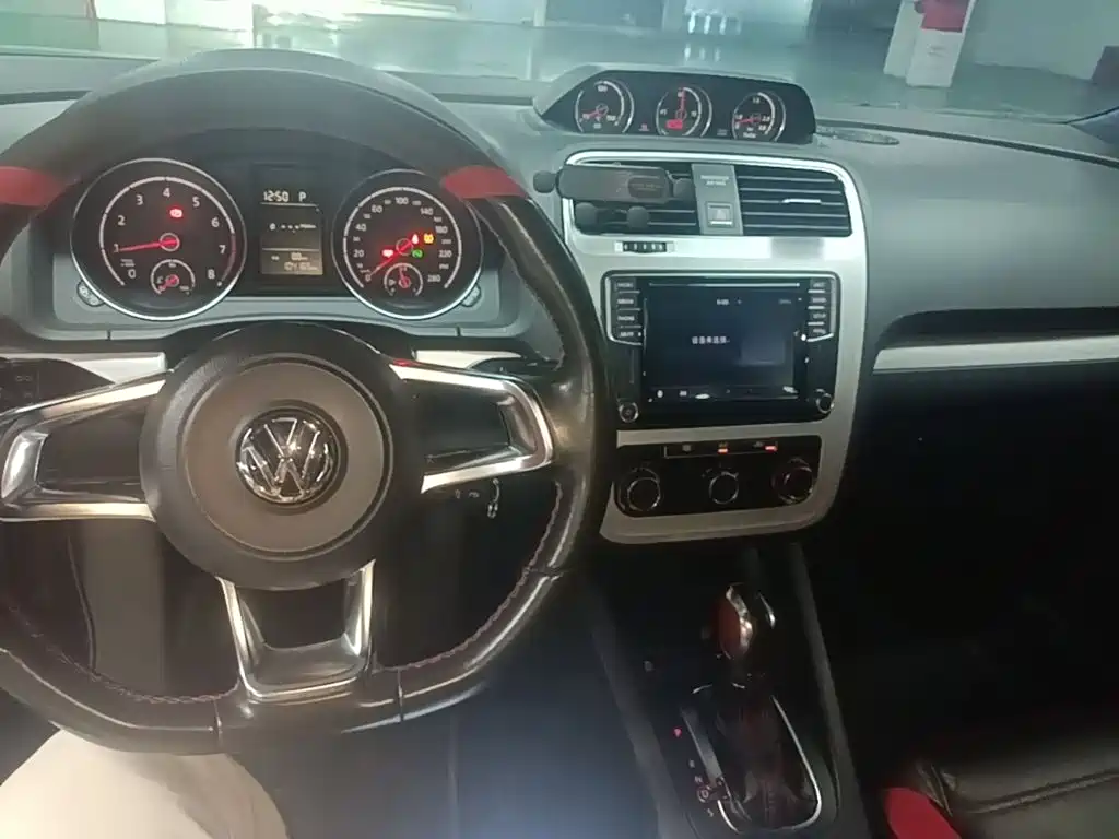 Volkswagen Scirocco 2015 2015 1.4TSI Trend Edition