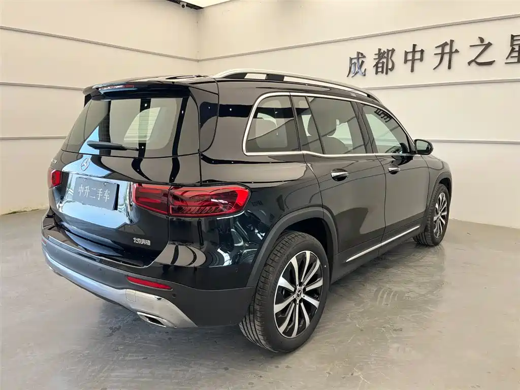 Mercedes-Benz GLB 2025 Model GLB 220 Fashion Style фото 17