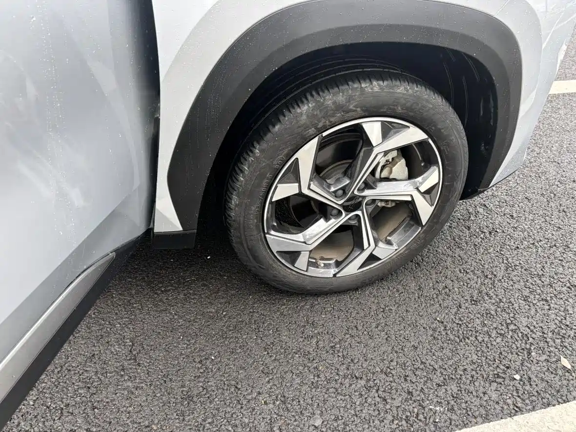 Geely Boyue L 2023 2023 1.5TD DCT Premium