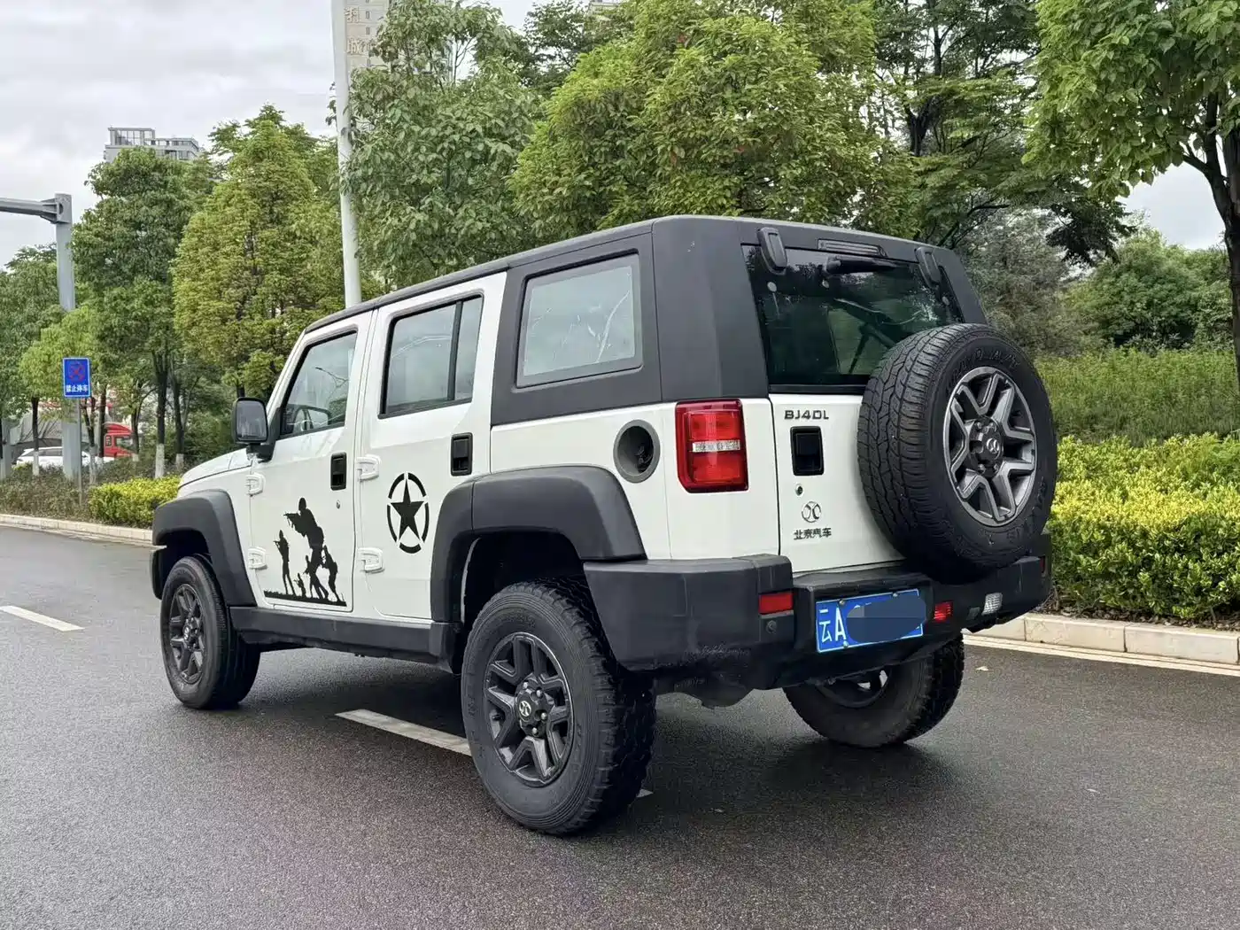 BAIC ORV Beijing Offroad BJ40 2016 Model 40L 2.0T Manual 2WD Luxury фото 8