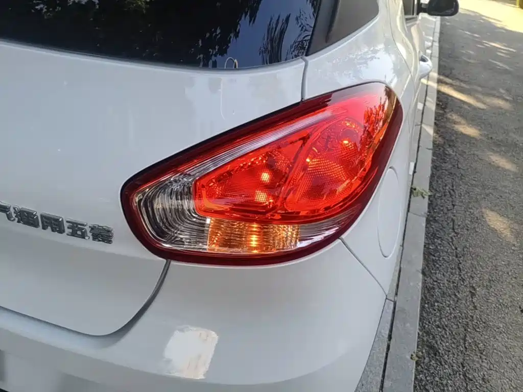 Baojun 310 2017 2016 1.2L Manual Comfort Model