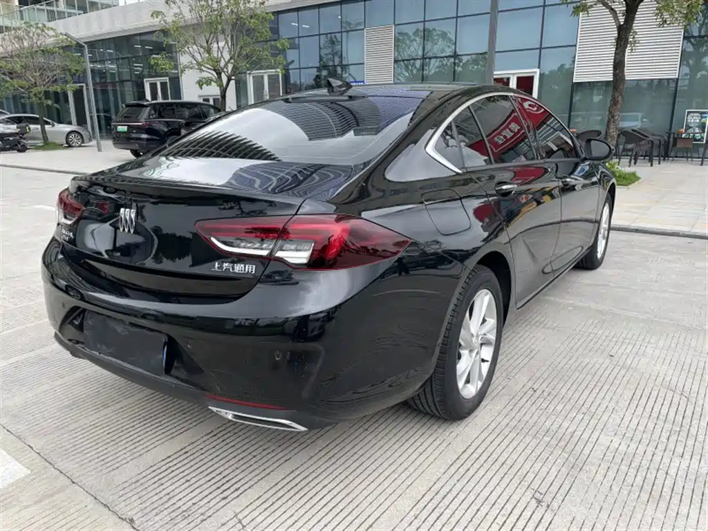 Buick Regal 2024 25T Ultra Comfort Edition фото 8