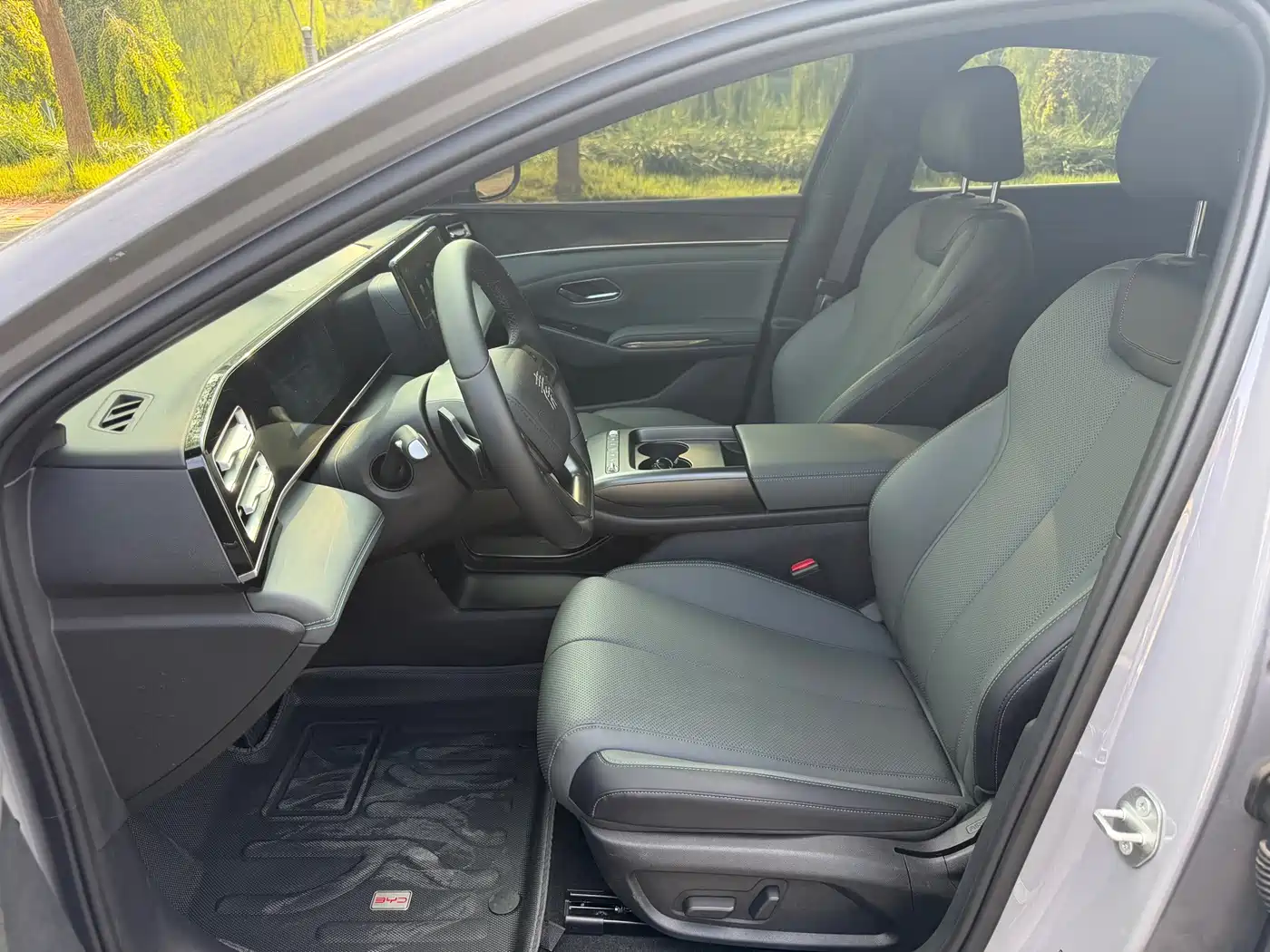 Фото 7 - BYD Qin L
