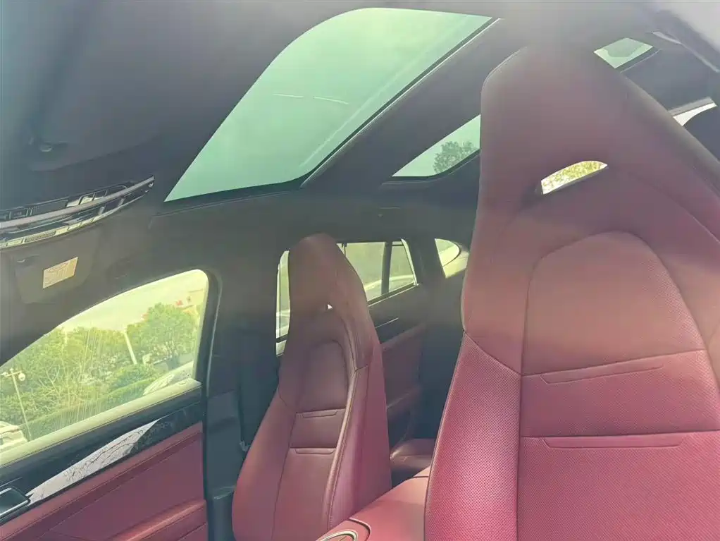 PORSCHE PANAMERA NEW ENERGY