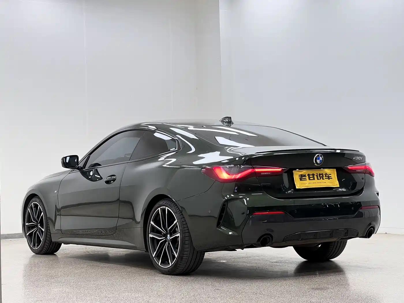 BMW 4 Series 2022 Second Facelift 430i M Sport Shadow Edition фото 5