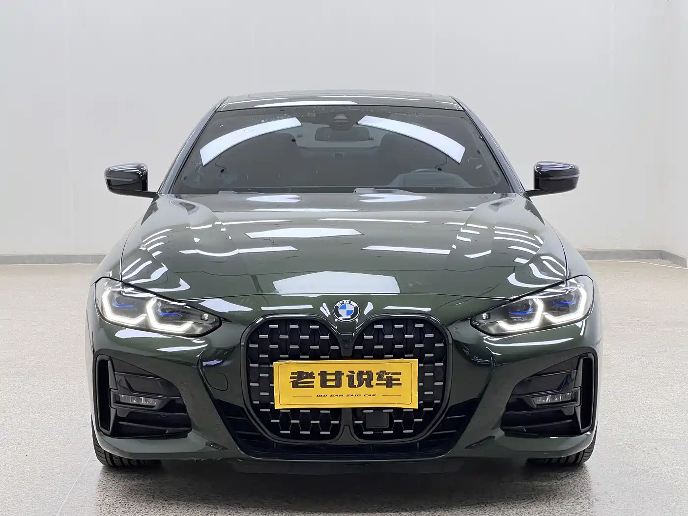 BMW 4 Series 2022 Second Facelift 430i M Sport Shadow Edition фото 2