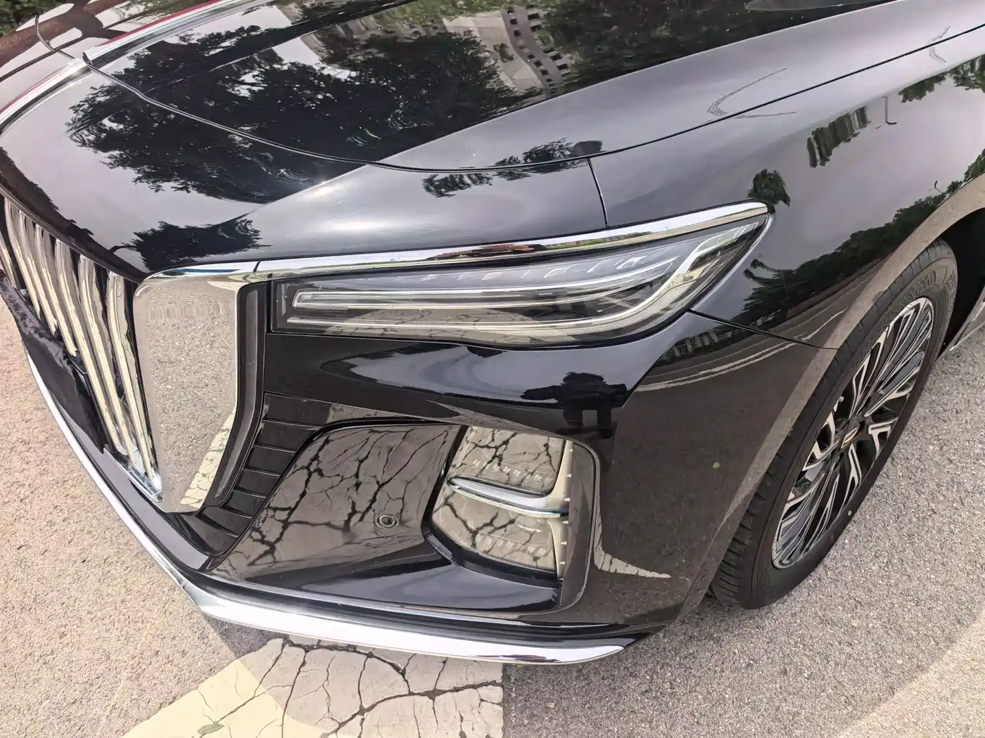 Hongqi H5 2024 2.0T Automatic Smart Connect Flag Smooth Edition фото 15