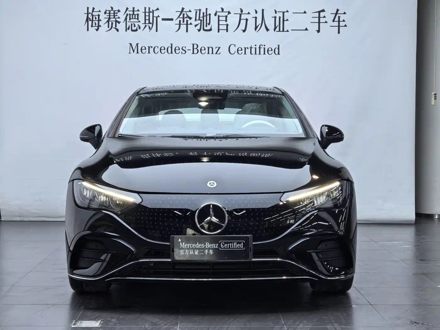 Mercedes-Benz EQE 2025 500 4MATIC Pioneer фото 3