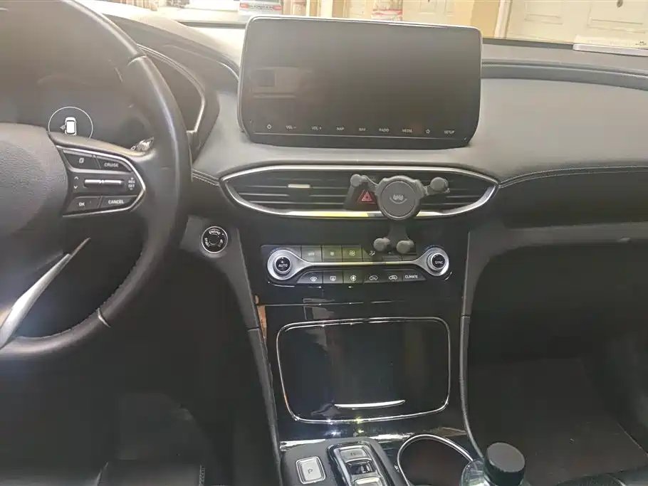 Hyundai Santa Fe 2019 Model 380 TGDi GLS Automatic 2WD Luxury Version China V фото 13