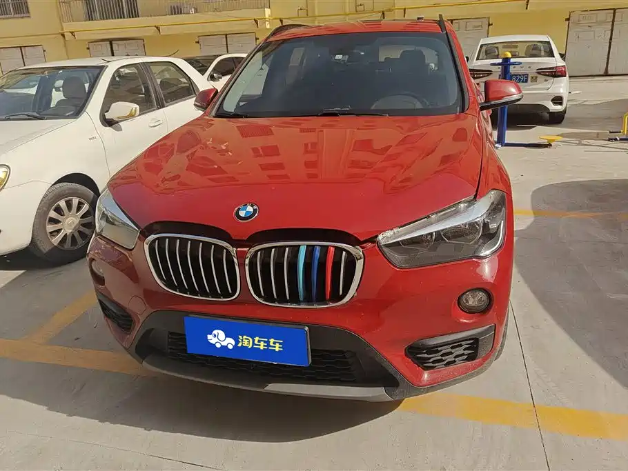 BMW X1 2018 sDrive18Li Fashion Model фото 2