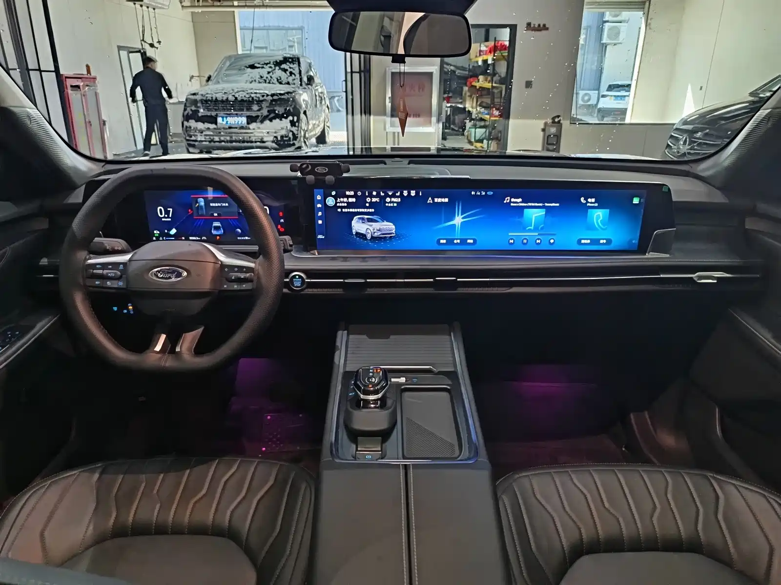 Фото 5 - Ford Edge