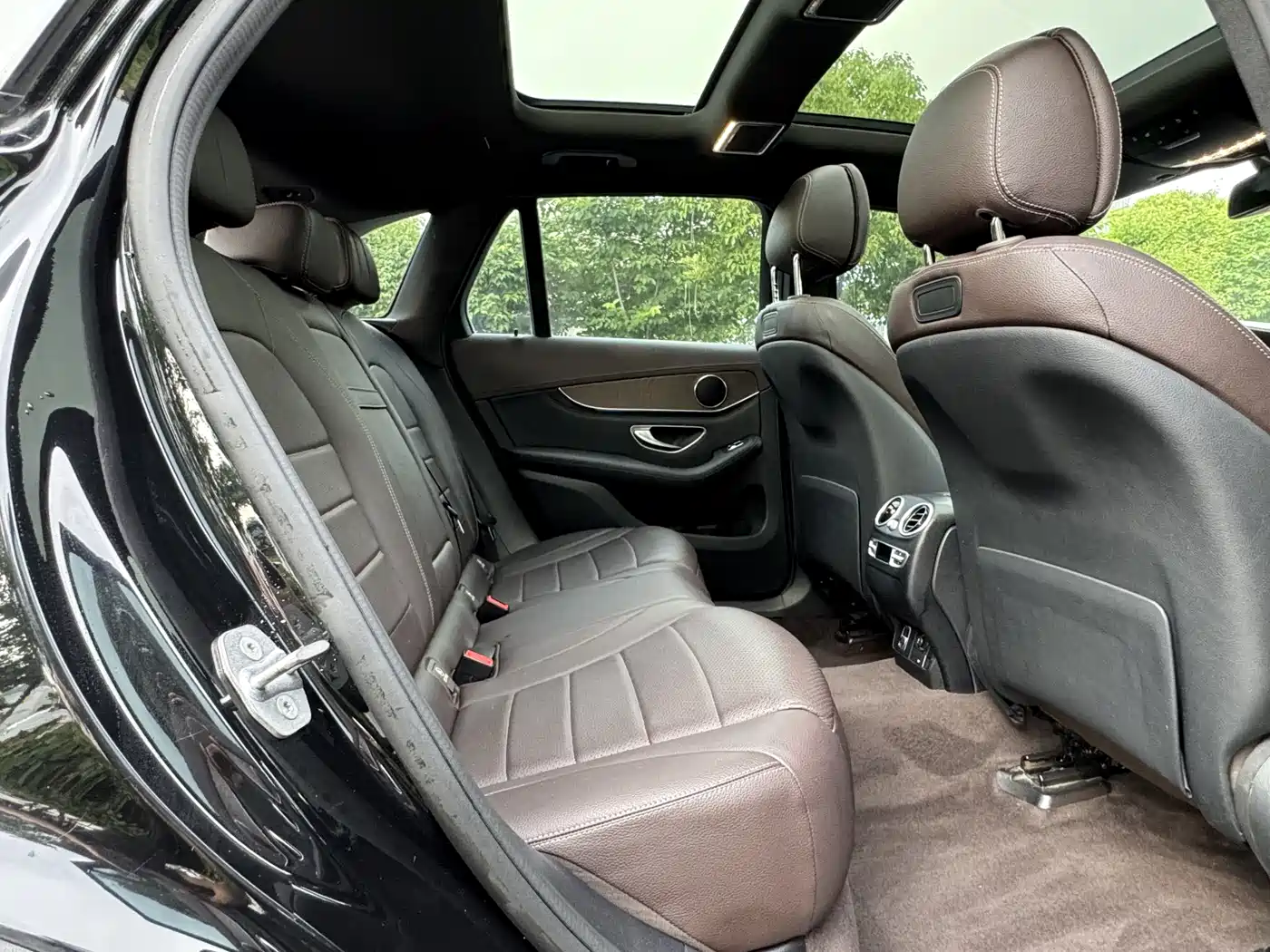 Mercedes-Benz GLC 2019 GLC 300 L 4MATIC Dynamic фото 12