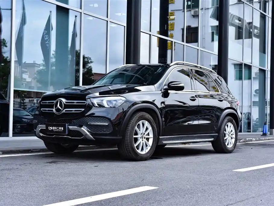 Mercedes-Benz GLE 2020 Facelift GLE 350 4MATIC Fashion Special Edition фото 2