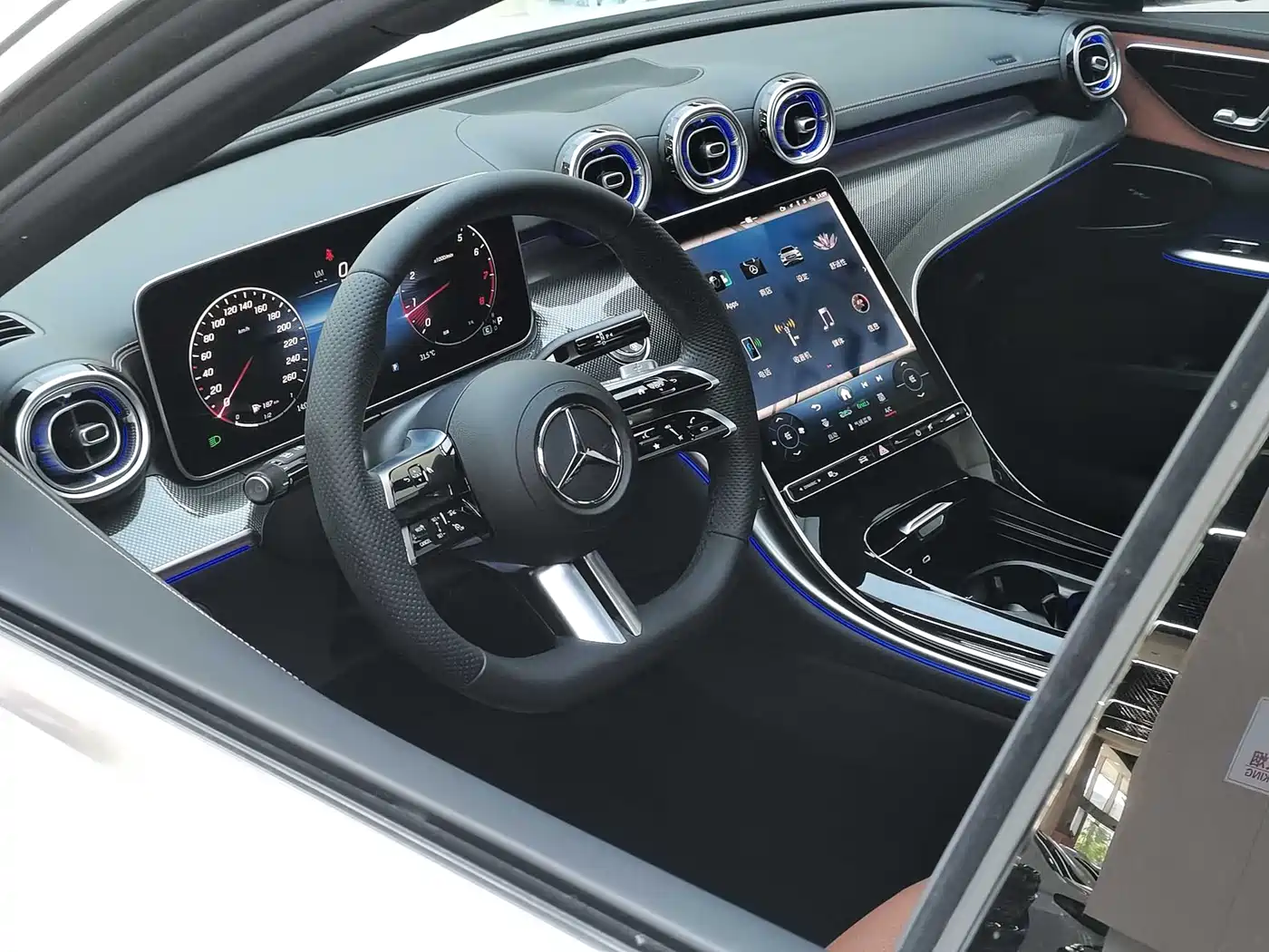 Mercedes-Benz C-Class 2023 Facelift C 260 L Sport Edition фото 11