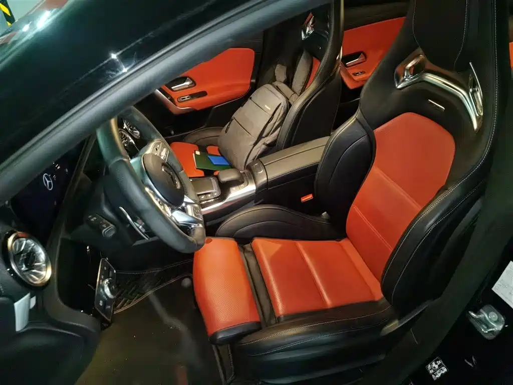 MERCEDES-BENZ CLA AMG