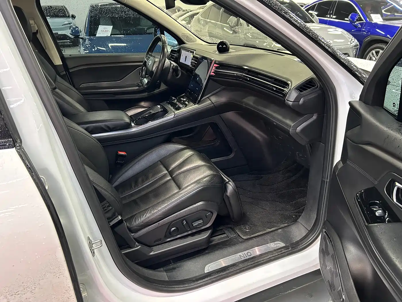 NIO NIO ES8
