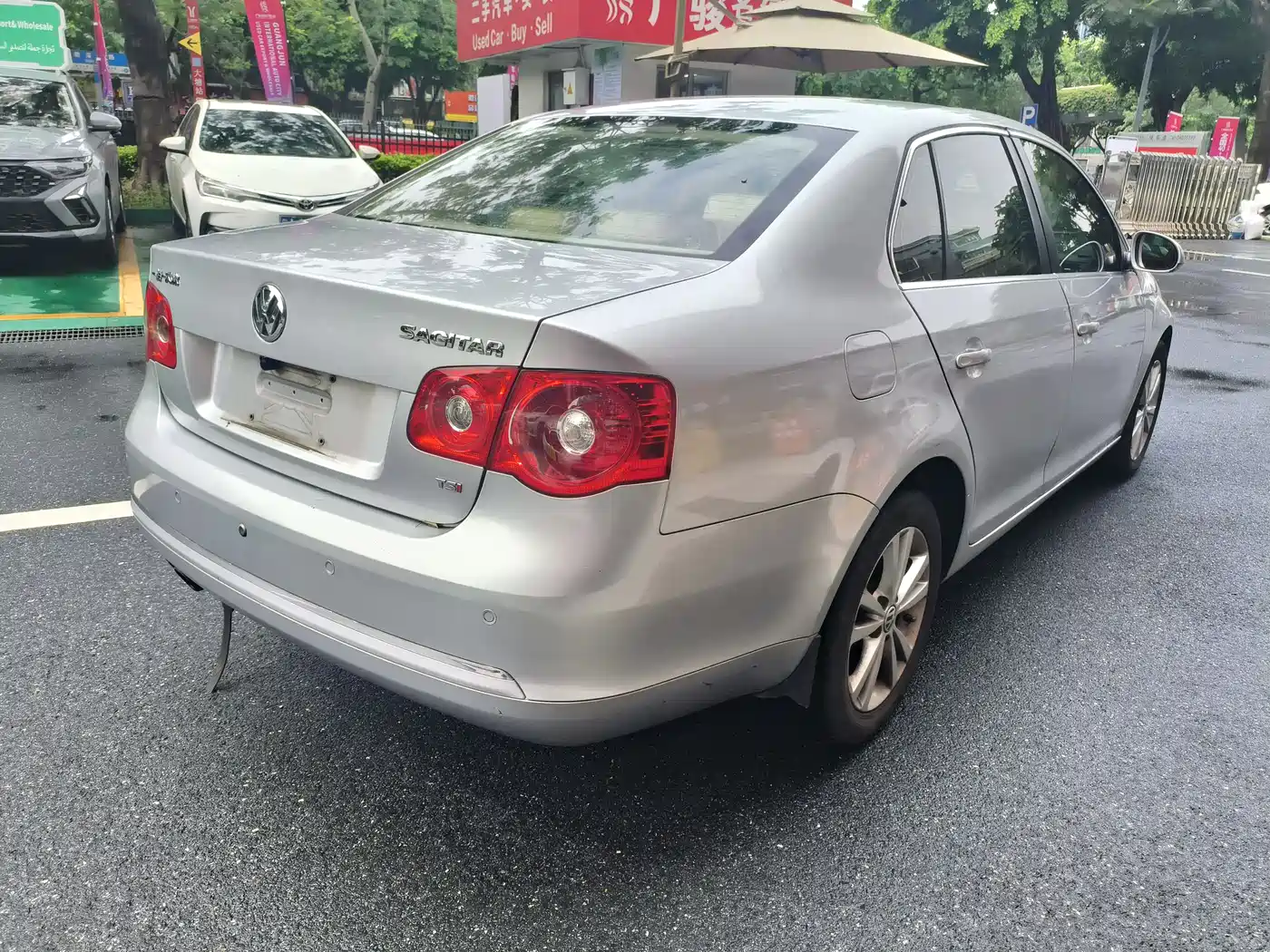 Volkswagen Sagitar 2011 2011 1.4TSI Auto Luxury