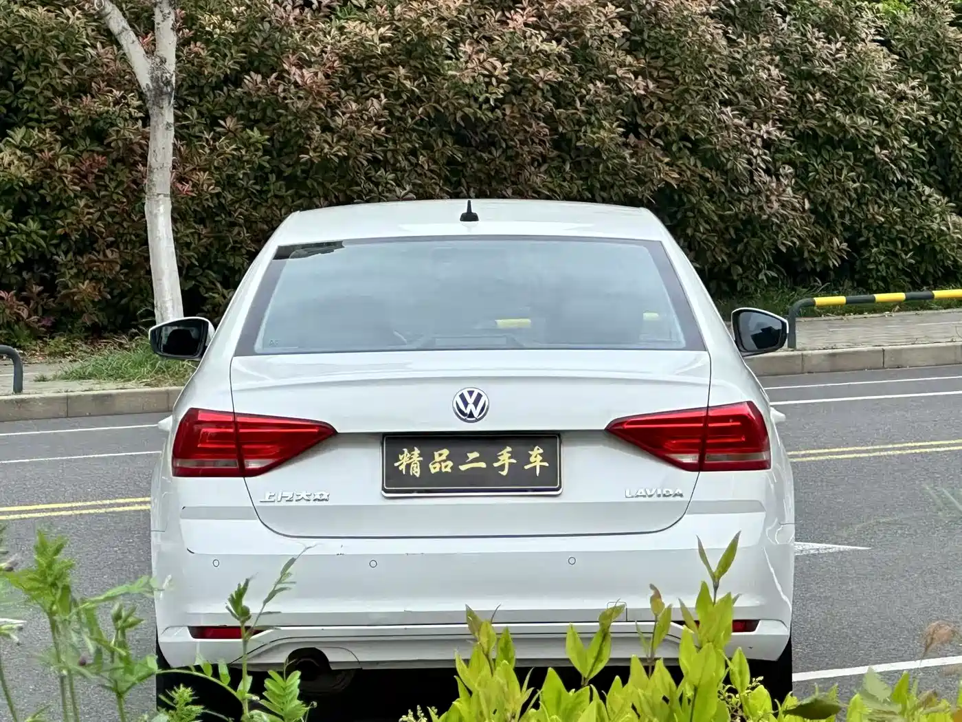 Volkswagen Lavida 2017 1.6L Automatic Trend Edition фото 7