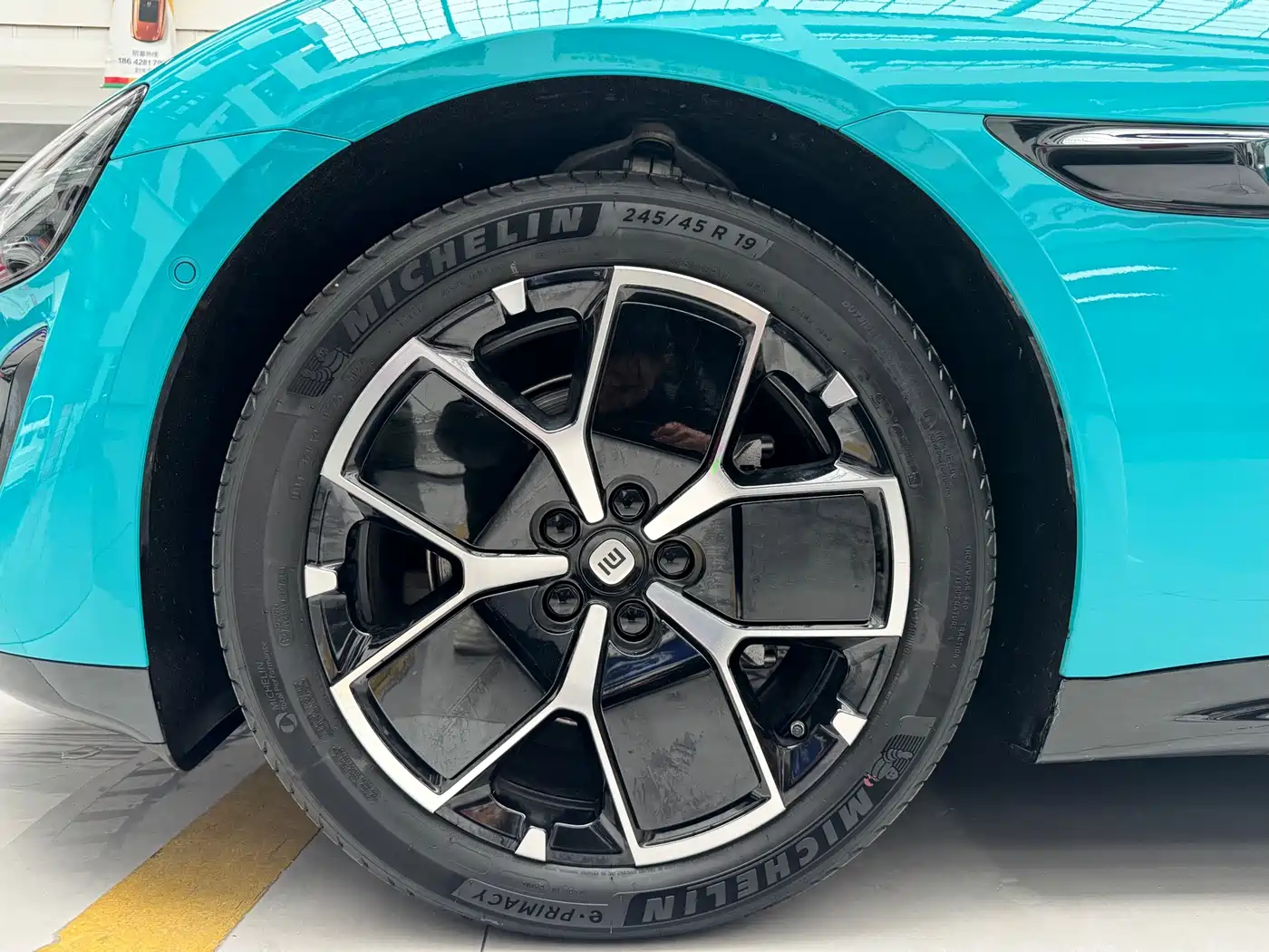 XIAOMI CAR XIAOMI SU7