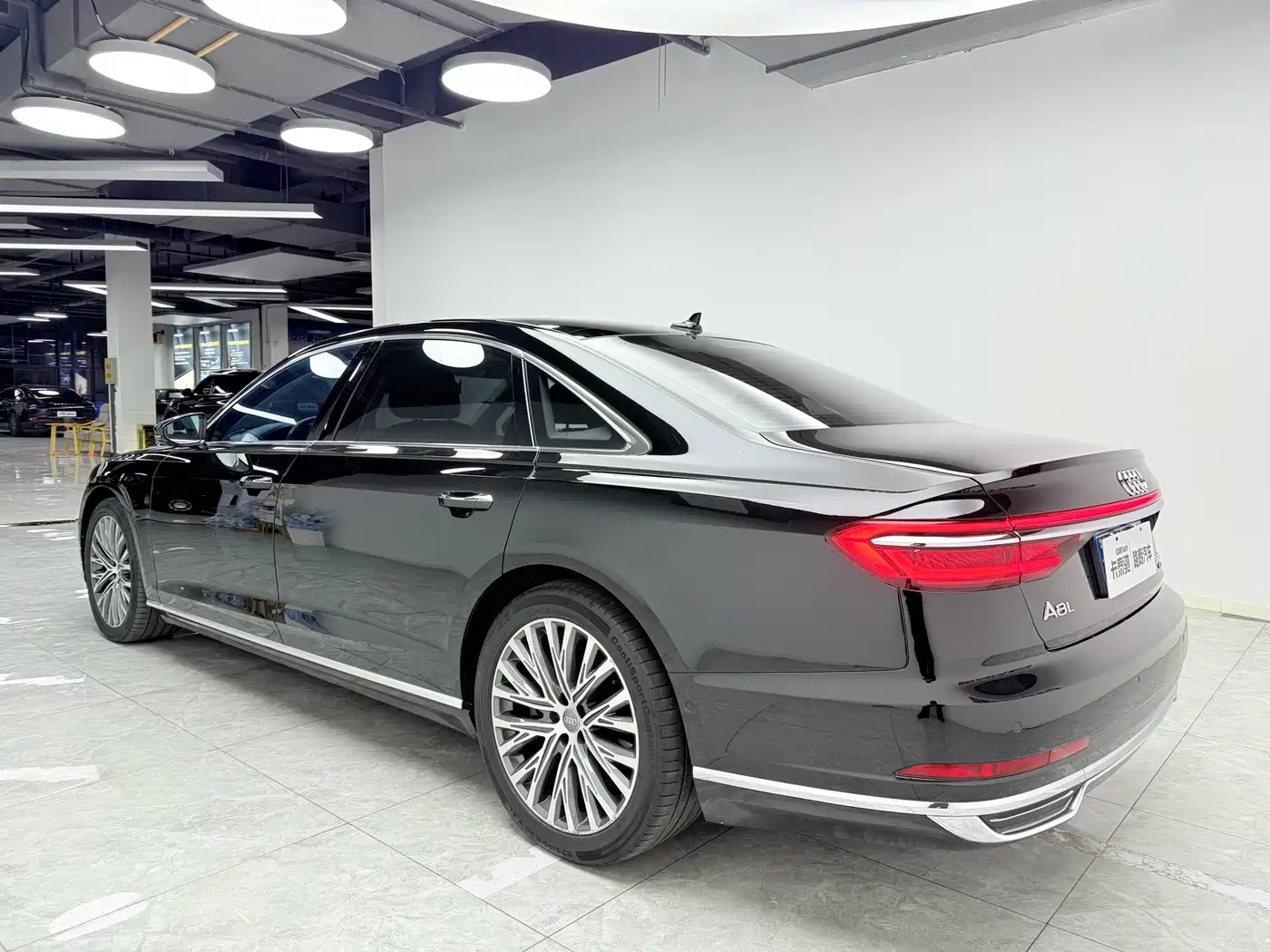 Audi A8 2019 Plus A8L 55 TFSI quattro Luxury фото 4