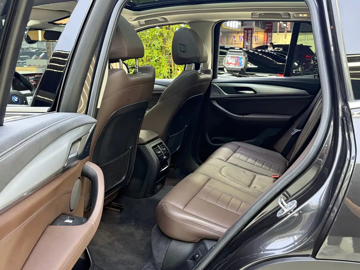 BMW iX3 2021 Facelift Pioneer фото 10