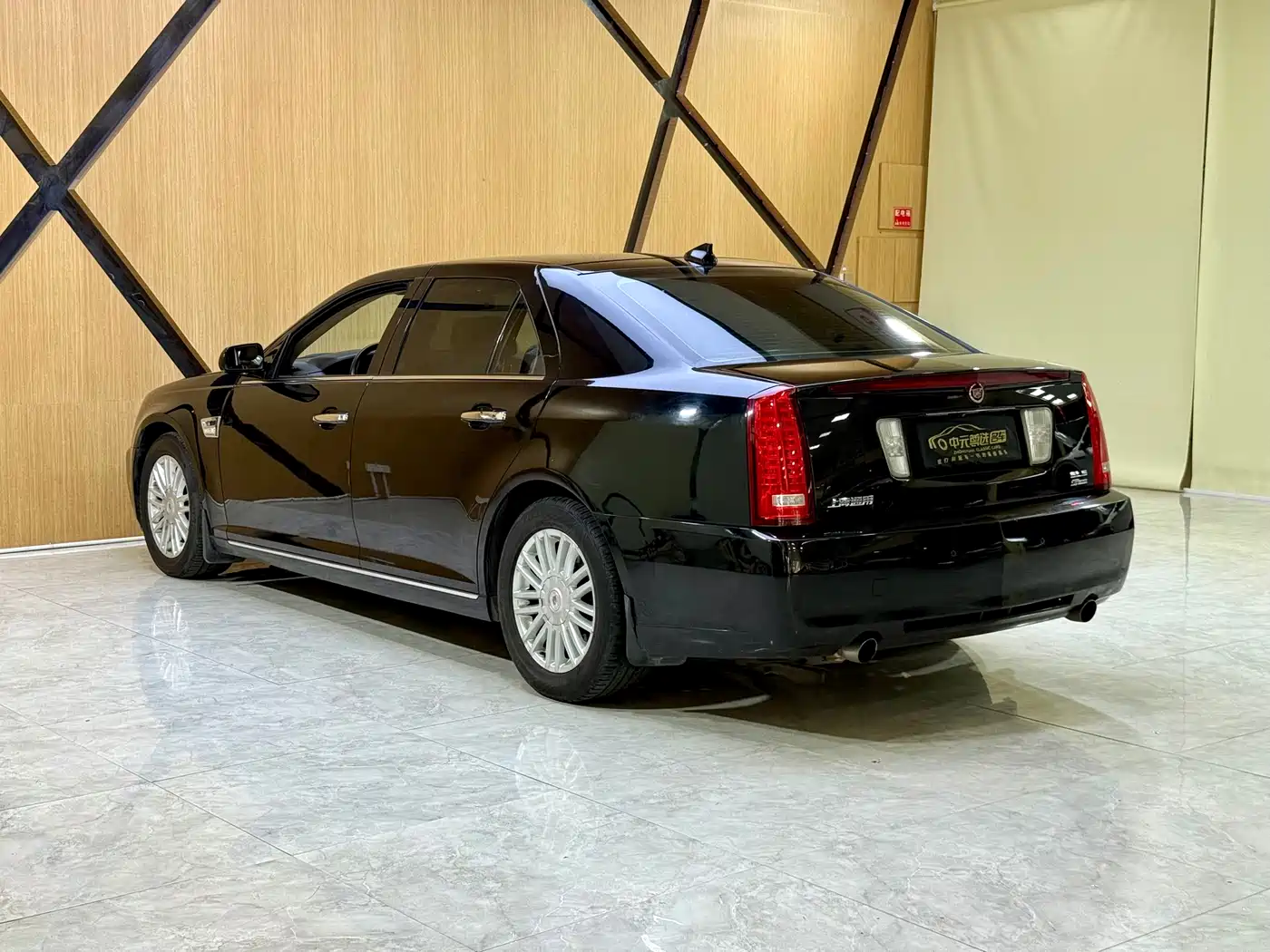 Cadillac SLS 2012 2.0T Comfort фото 18