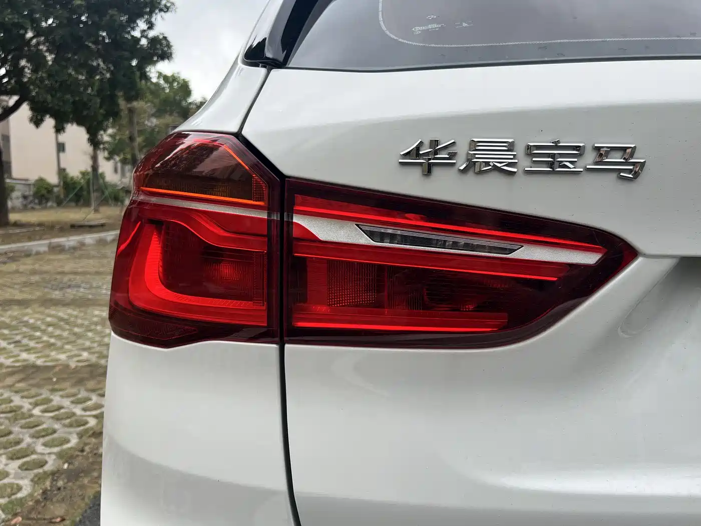BMW X1 2018 sDrive20Li Leading Model фото 9