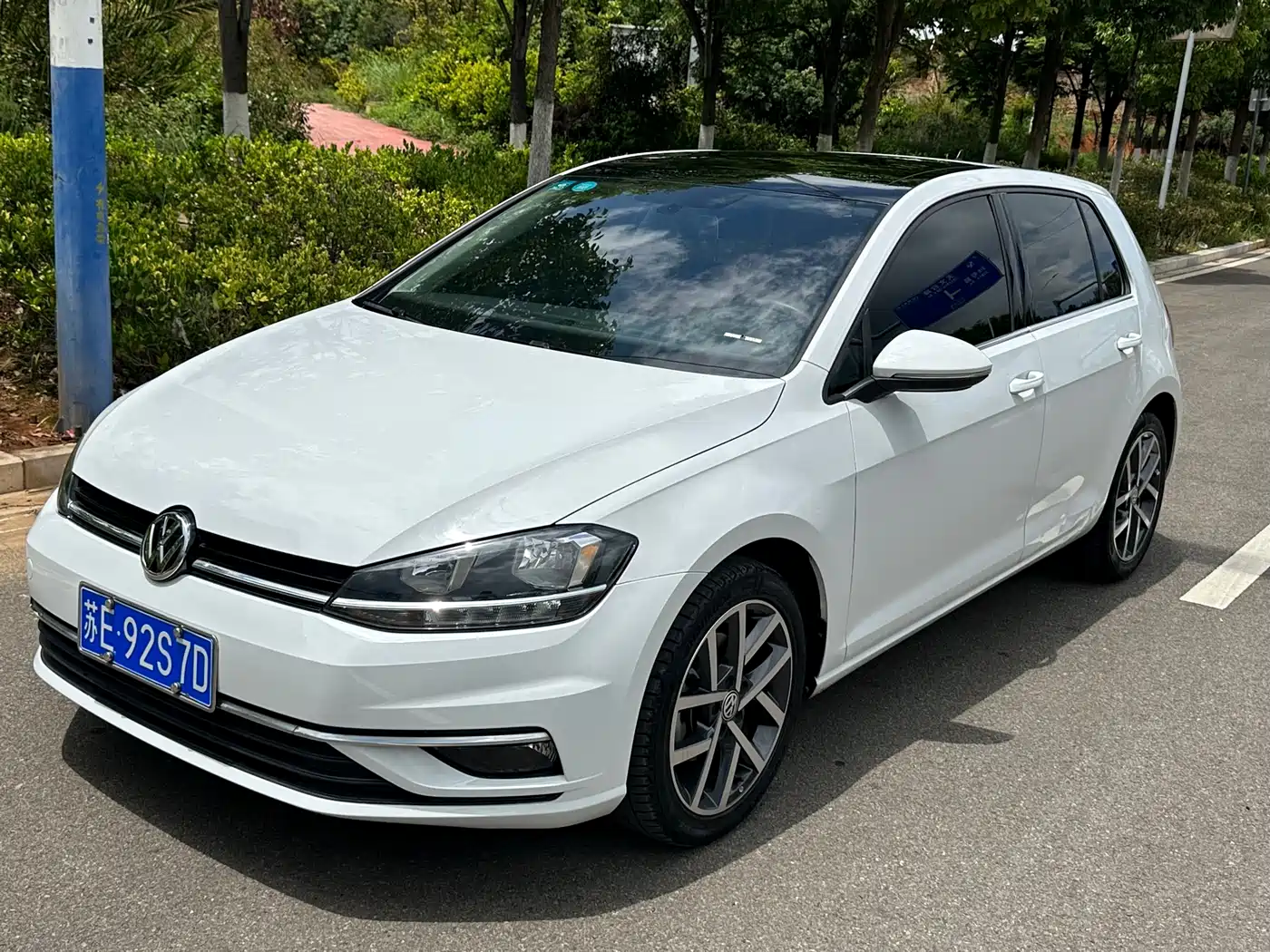 Volkswagen Golf 2020 Beloved Edition 280TSI DSG Comfort