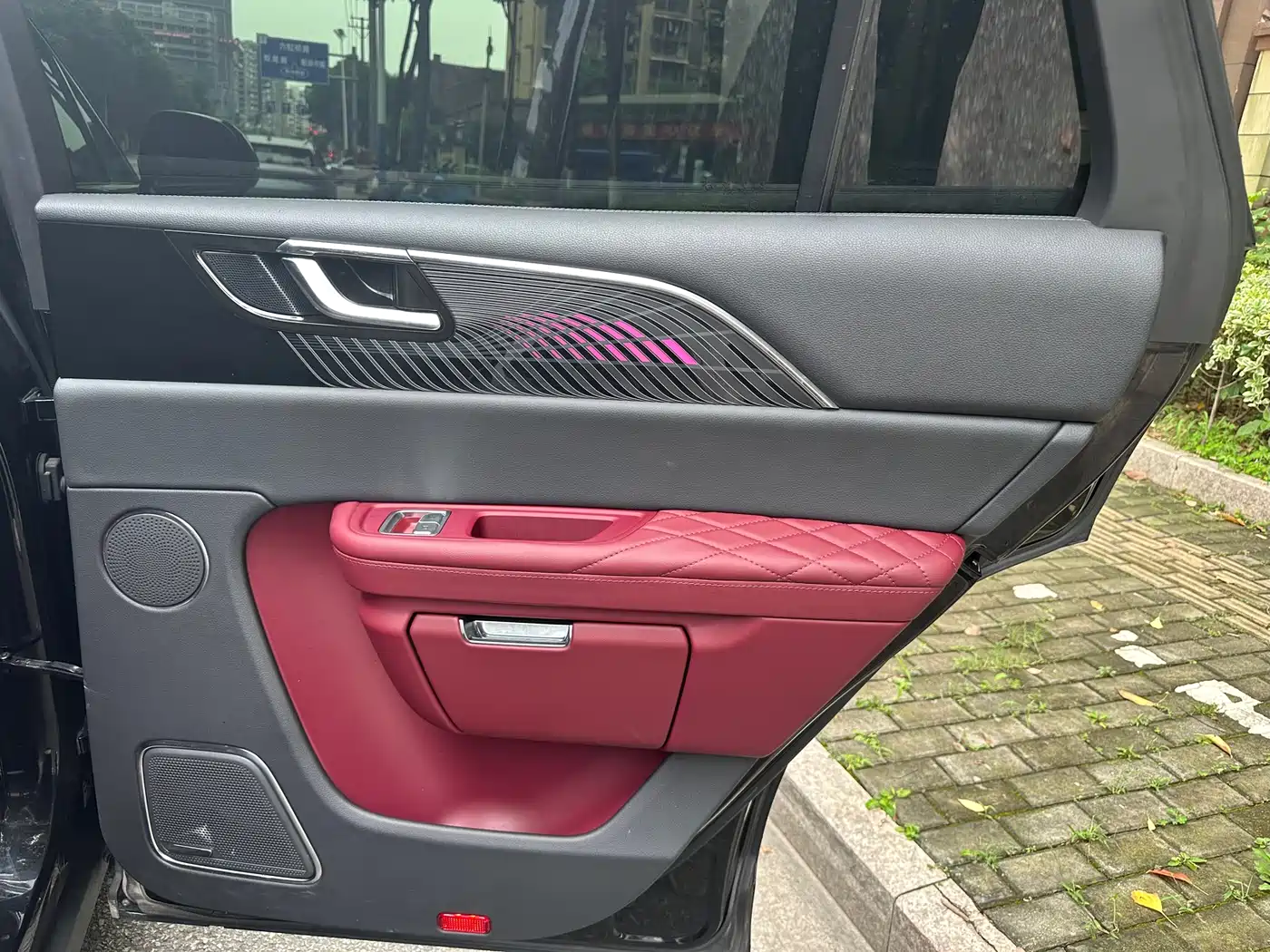 Hongqi E-HS9 2021 460km Flagship Comfort 6-seater фото 20