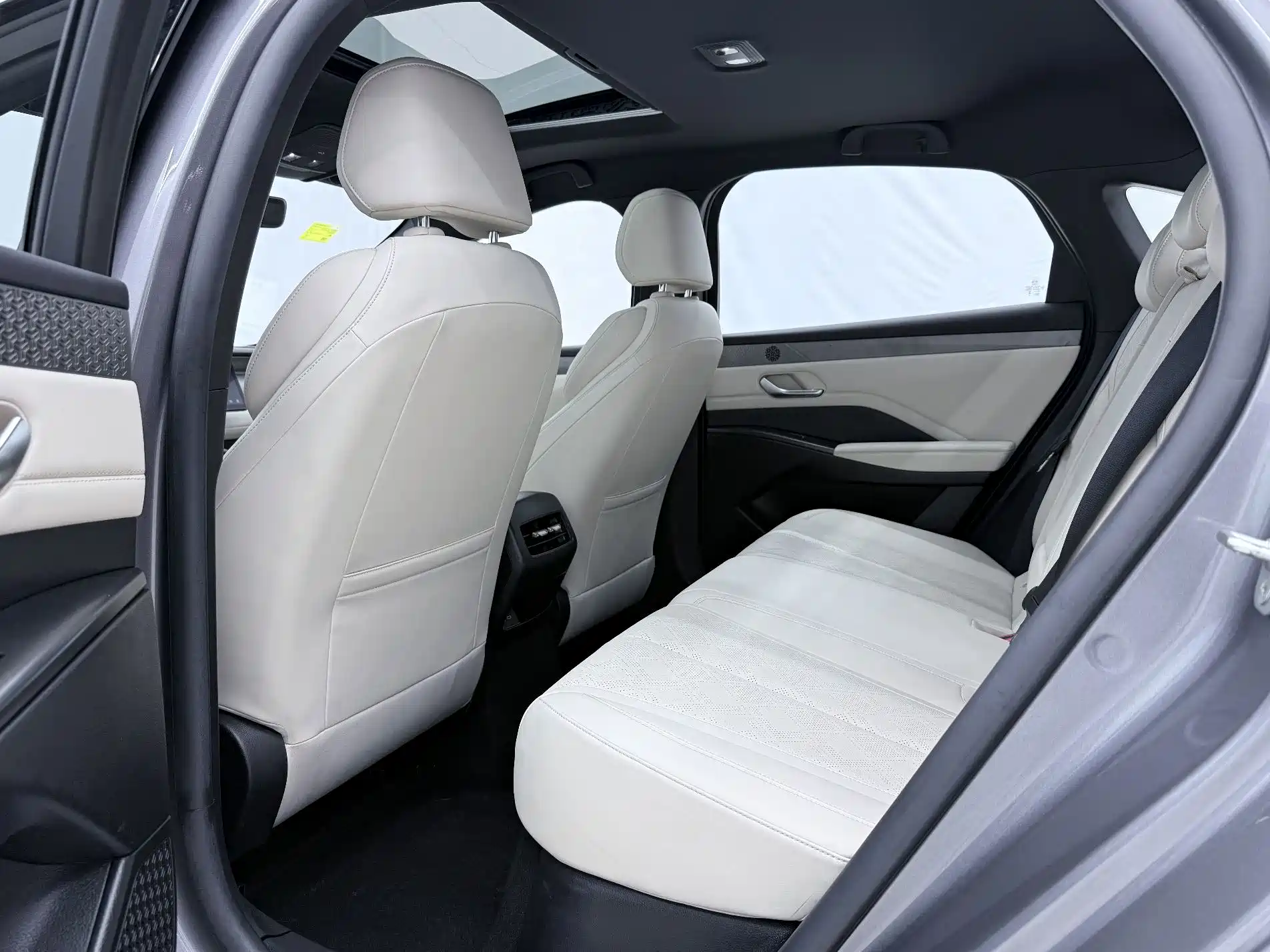 Фото 10 - BYD Qin PLUS