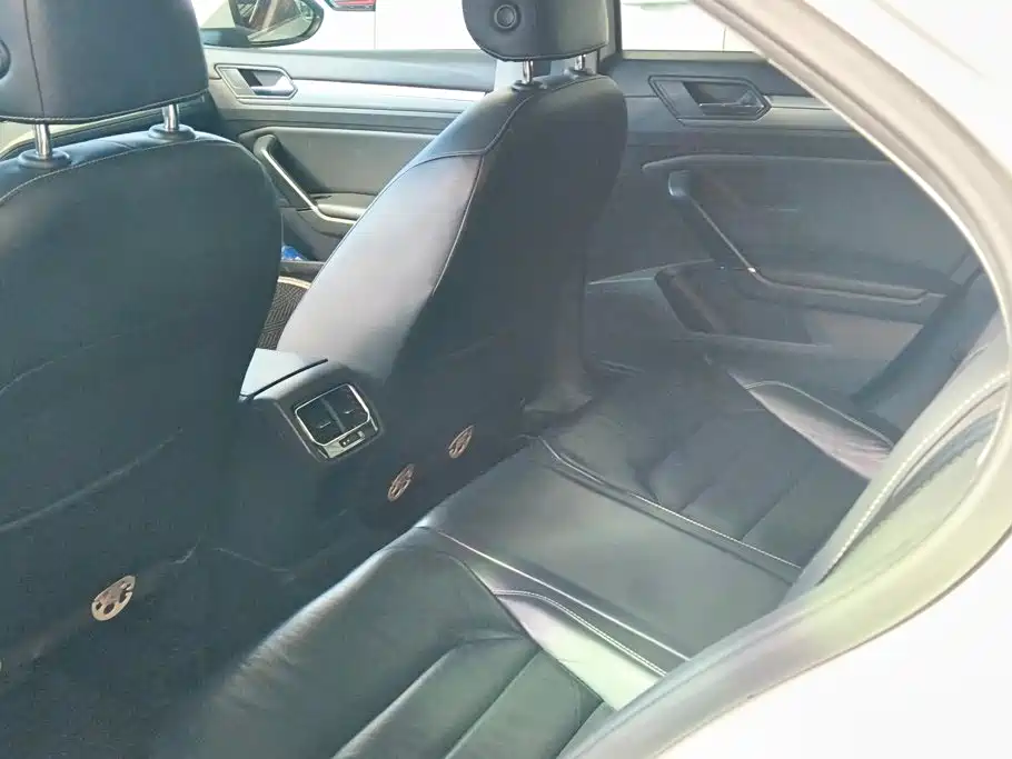 Volkswagen Lamando 2015 2015 280TSI DSG Comfort