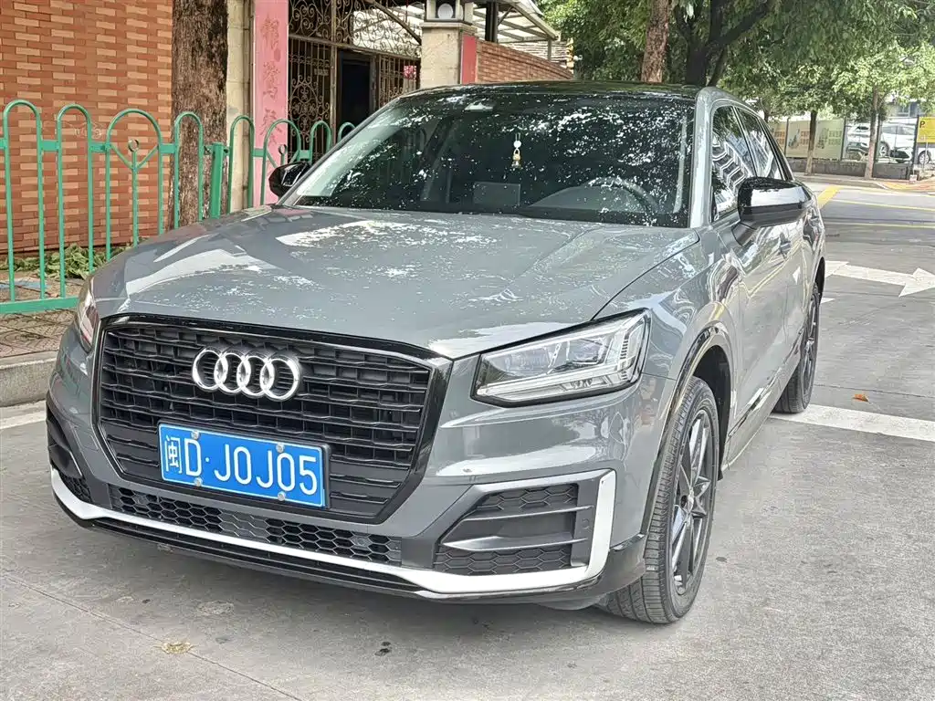 Audi Q2L 2018 35 TFSI Fashion Dynamic China V