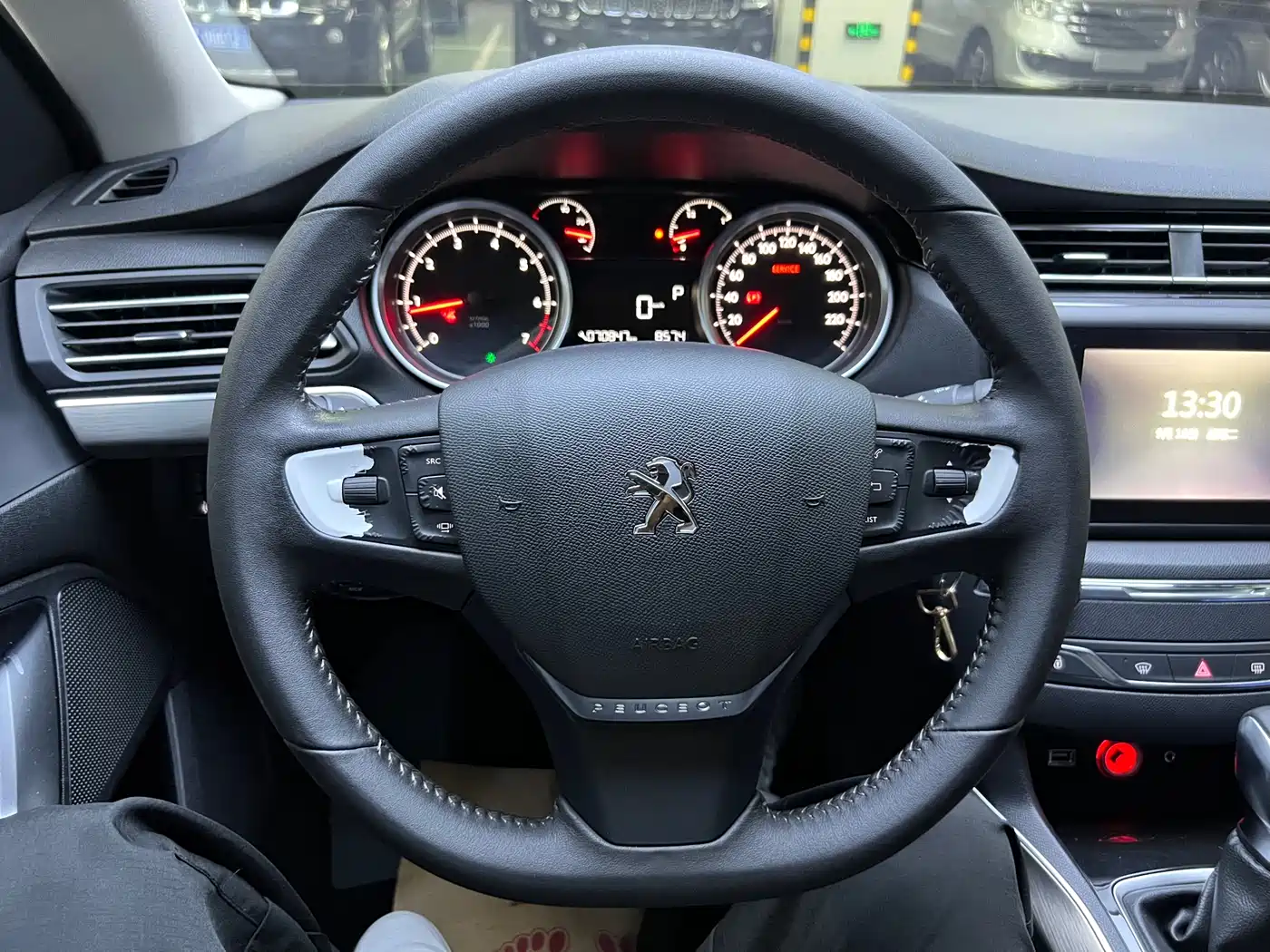 Peugeot 408 2014 1.8L Automatic Luxury Edition фото 5