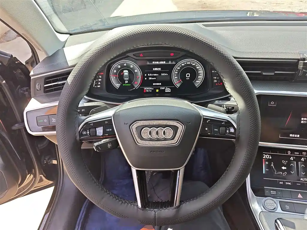 Audi A6L 2021 45 TFSI Exclusive Elegance фото 7