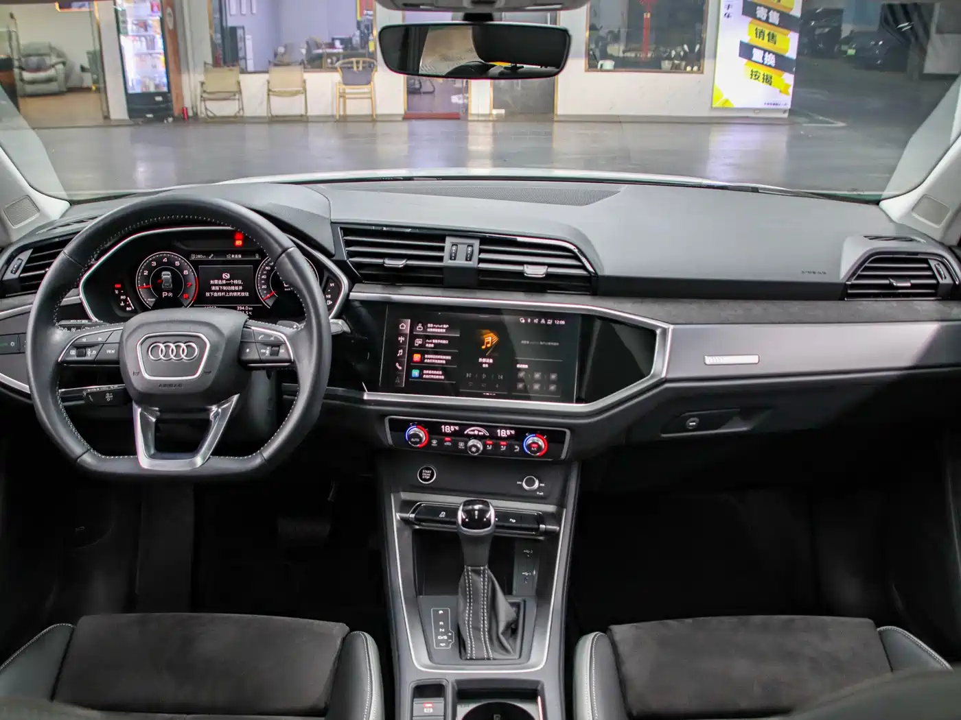 Audi Q3 2021 35 TFSI Fashion Sport фото 4