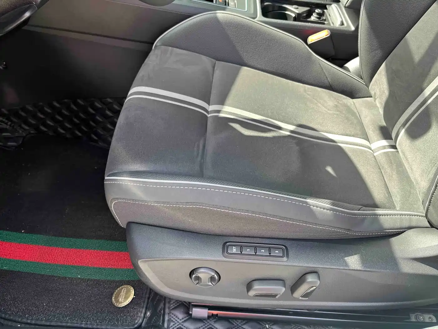 Volkswagen Golf 2024 2023 Facelift 280TSI DSG R-Line