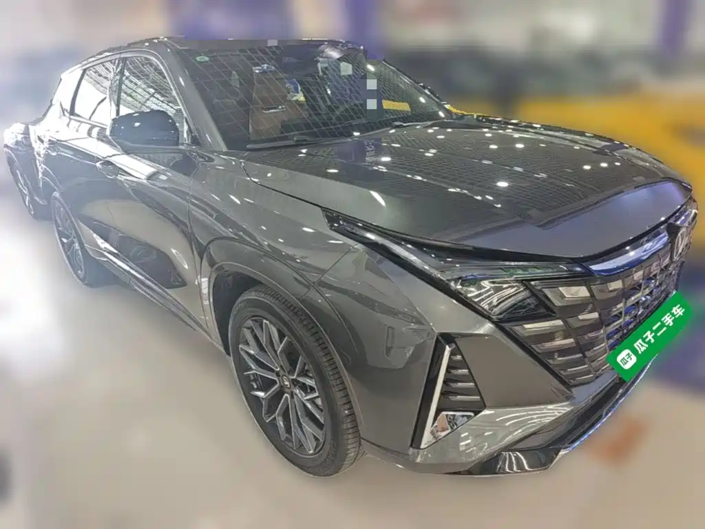 Changan UNI-Z 2024 2025 1.5T Luxury Edition