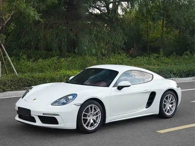 PORSCHE 718