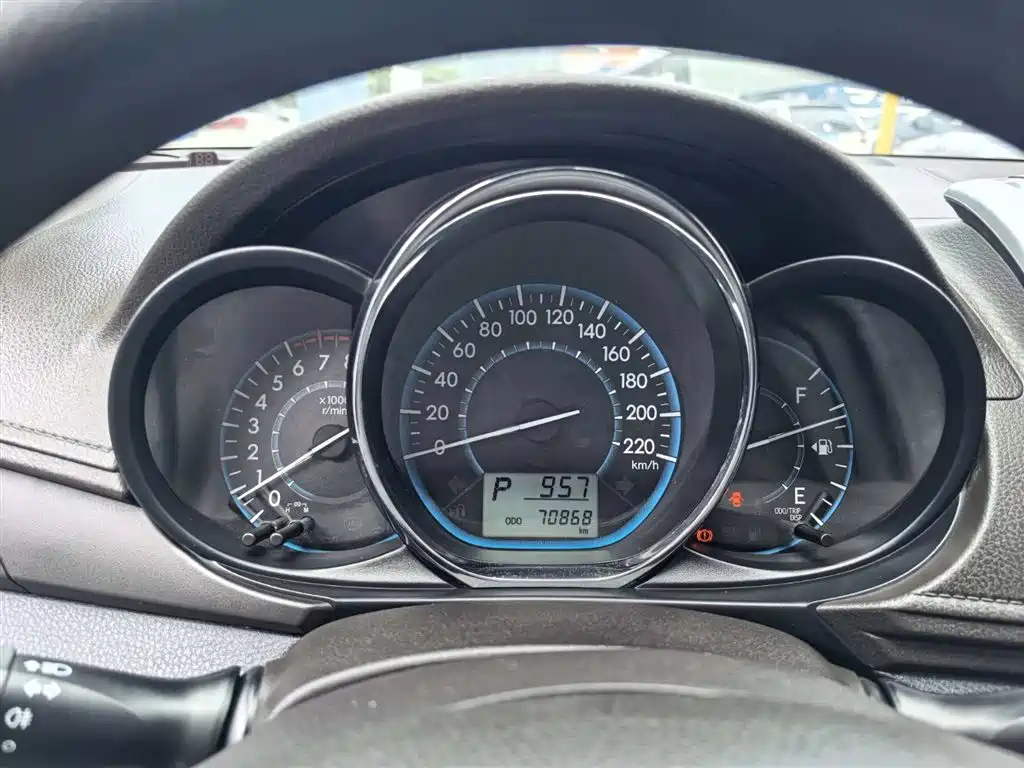 Toyota Vios 2016 1.5L Automatic Zhi Zhen Xing Yao Edition фото 13
