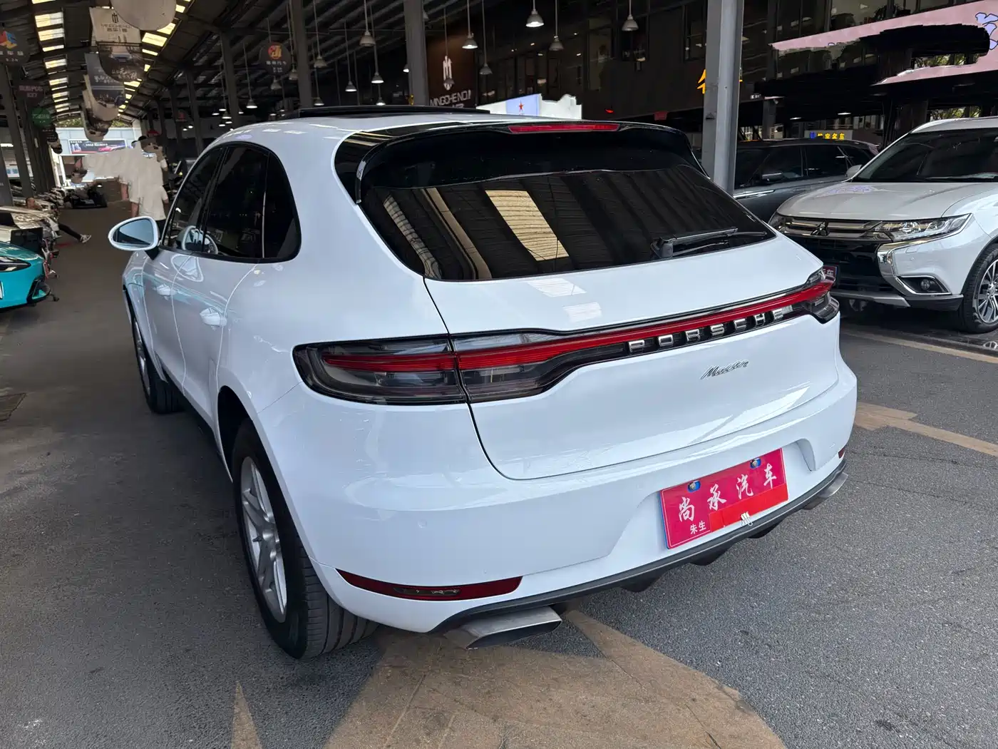 Porsche Macan 2018 Macan 2.0T фото 4