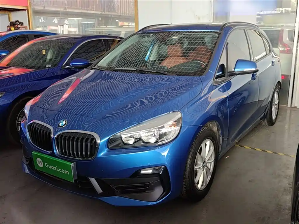 BMW 2 Series Touring 2018 218i Sport Line