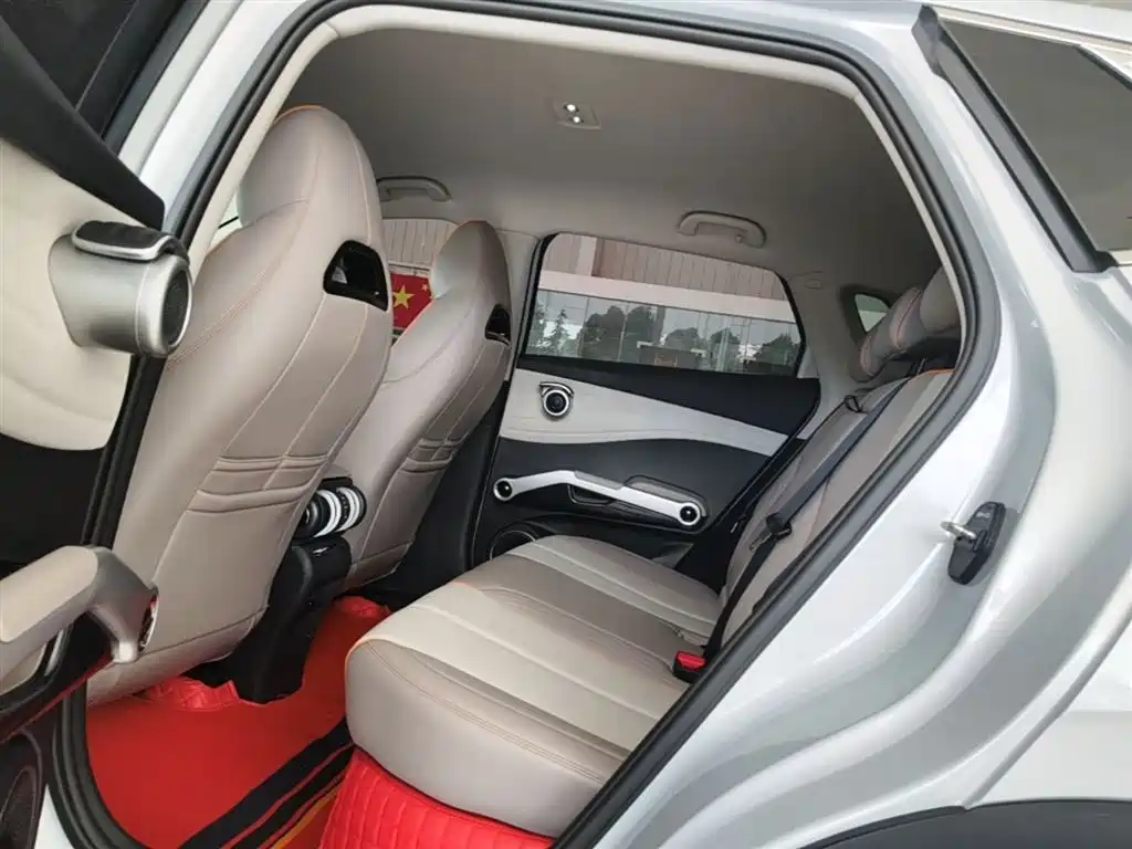 BYD Yuan PLUS 2024 Glory Edition 510KM Leading фото 17