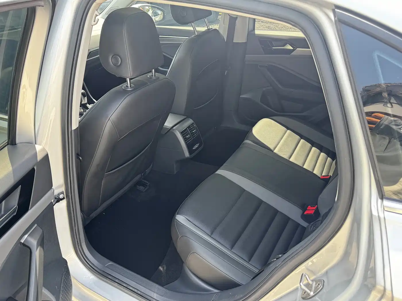Volkswagen Sagitar 2019 200TSI DSG Comfort Edition China VI фото 12