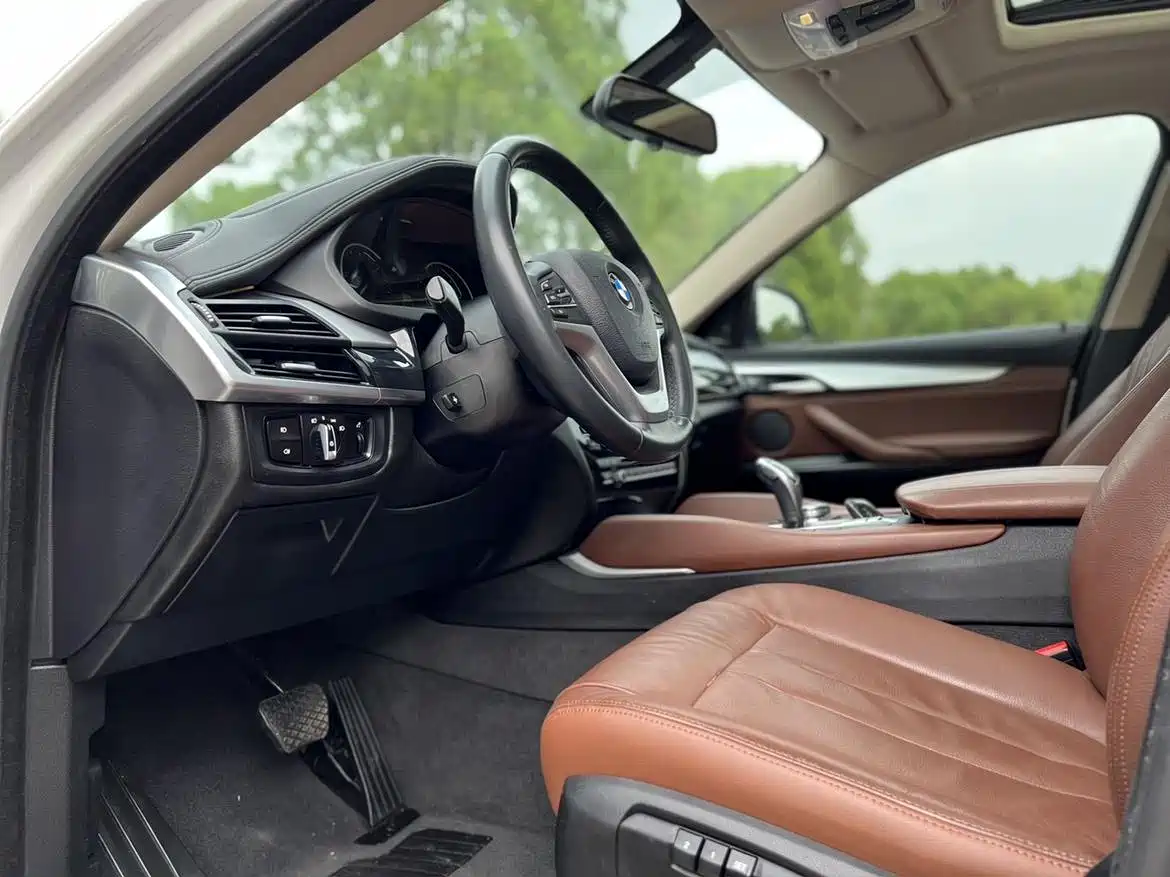 BMW X6 2015 xDrive35i Leading Type фото 8