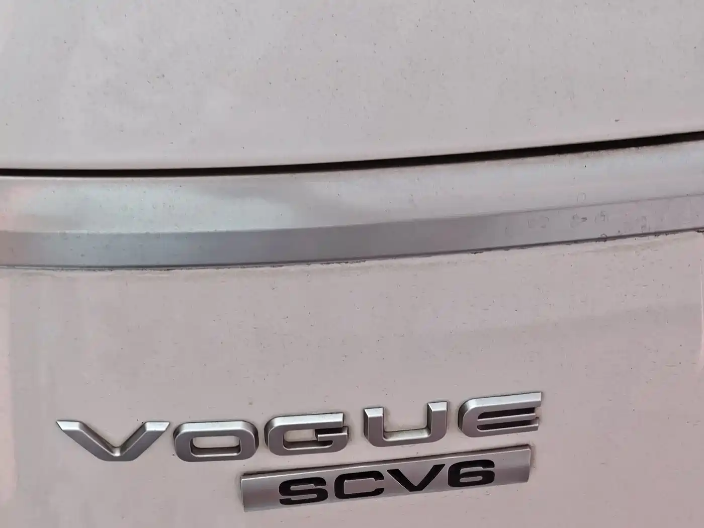 Land Rover Range Rover 2018 3.0 SC V6 Vogue SE Genesis Extended Edition фото 19