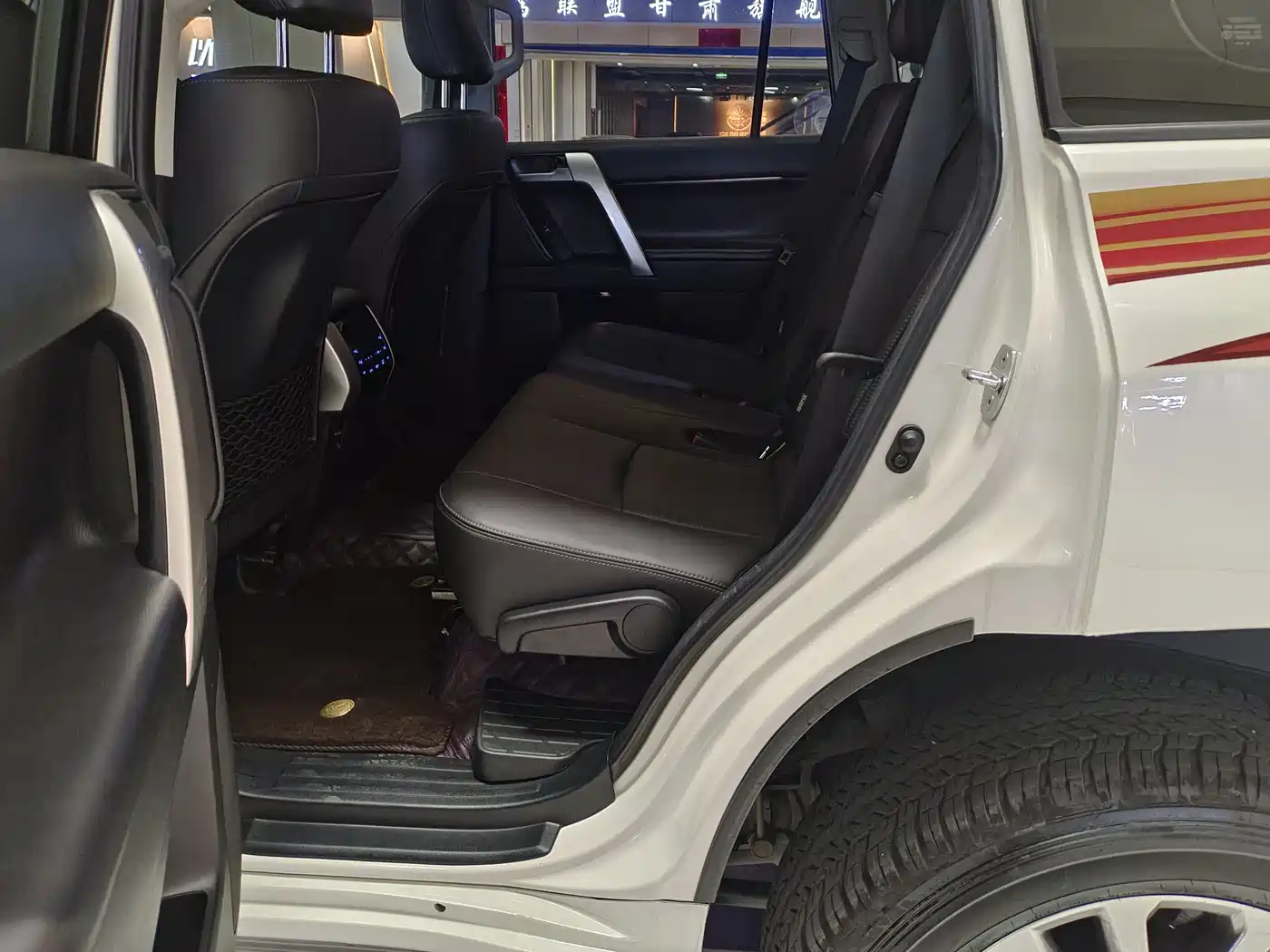 Toyota Prado 2019 3.5L Automatic TX-L Zunxiang Edition фото 12