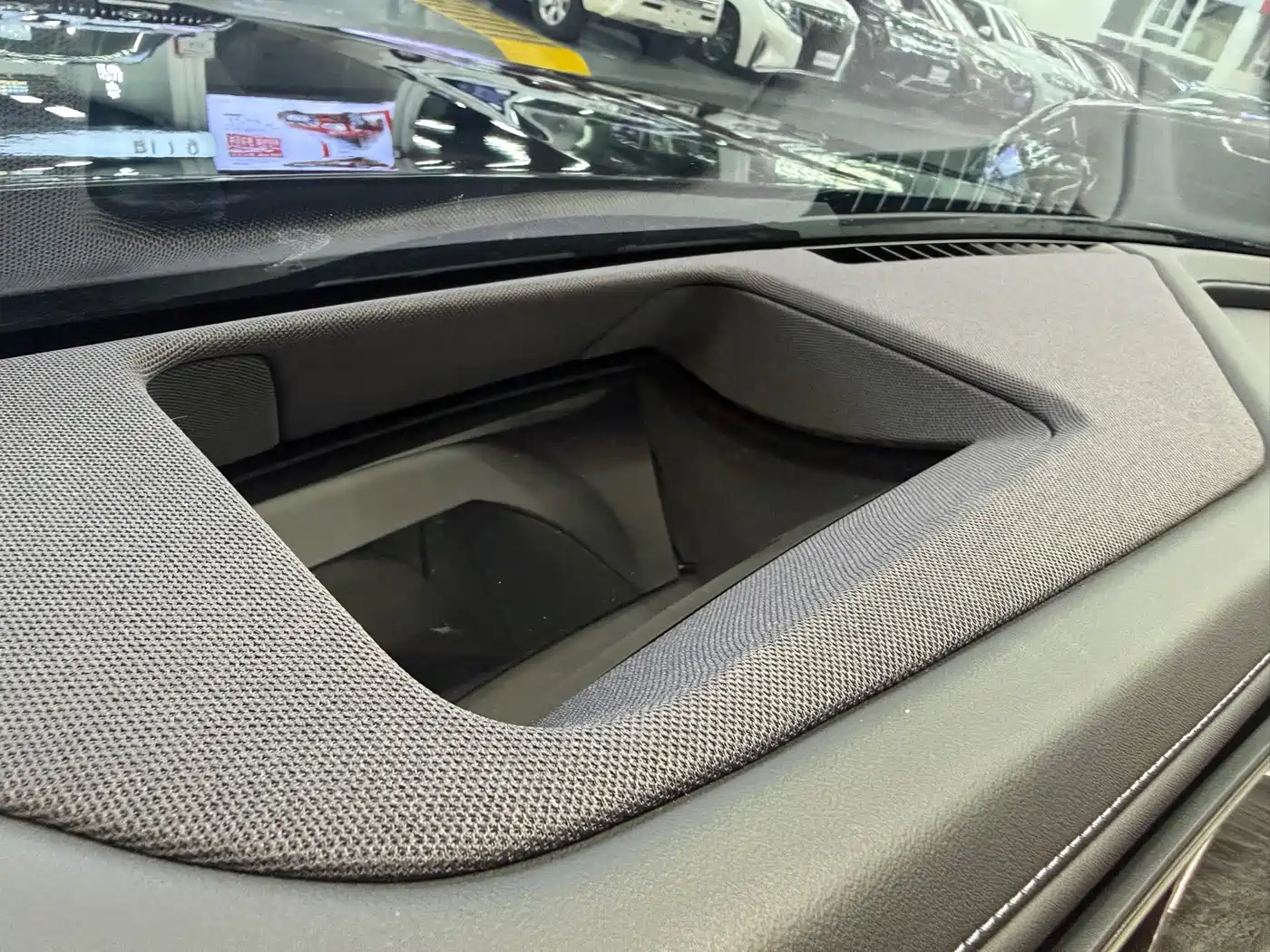 BMW i7 2023 eDrive50L Premium M Sport Package фото 6