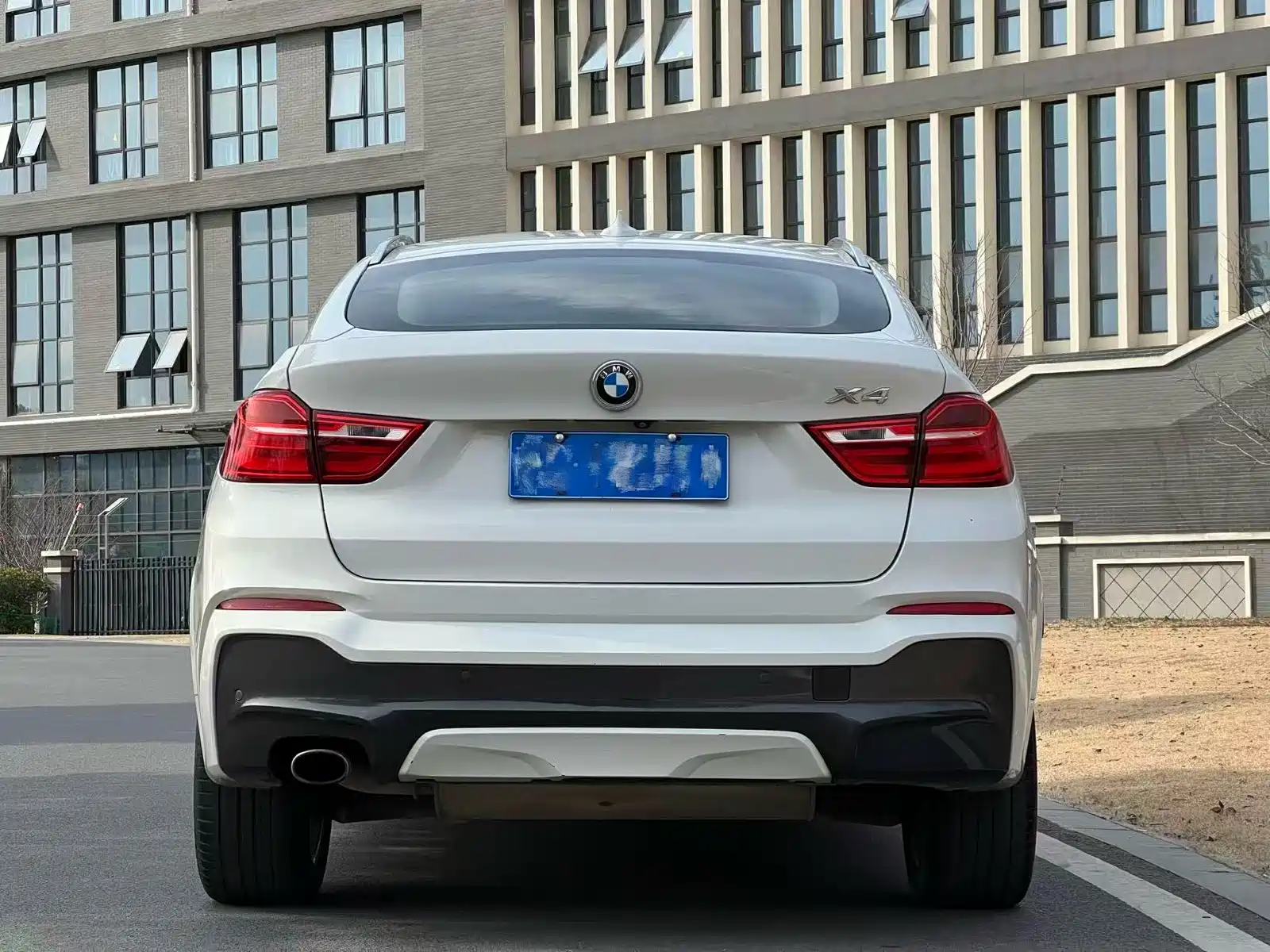 صورة 4 - BMW X4