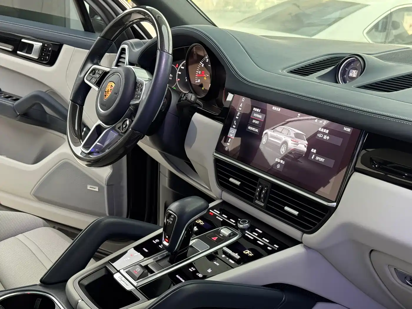 Porsche Cayenne 2018 Cayenne 3.0T фото 18